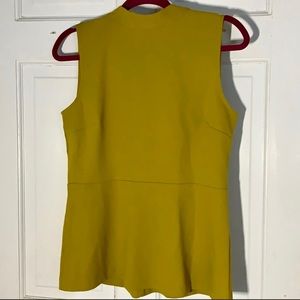 Sleeveless Blouse w Back Detail
